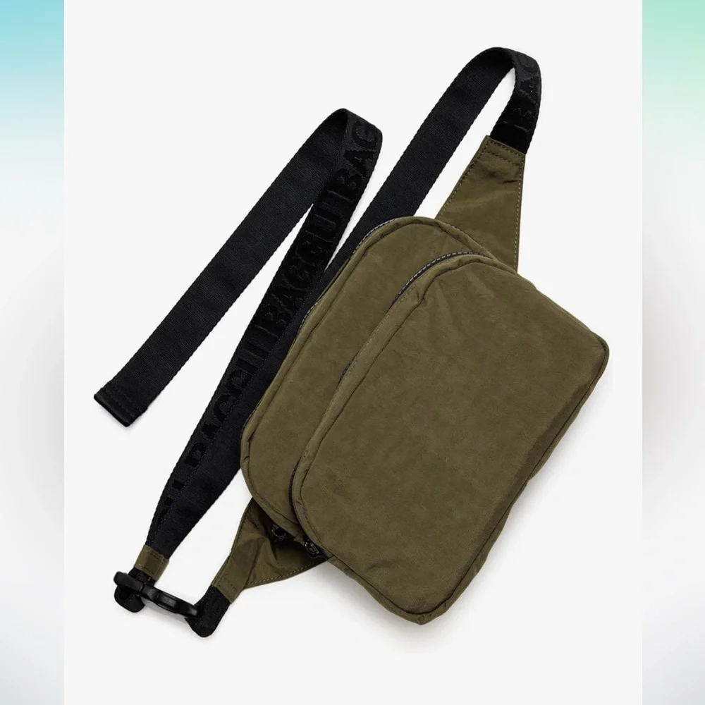 NWT BAGGU Fanny Pack in Seaweed - Picture 2 of 2
